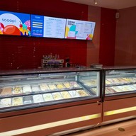 Scoopi Ice Cream Cafe'
