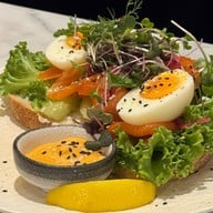 BARTELS Sukhumvit - Sourdough Sandwiches, Coffee & Juicery พร้อมพงษ์