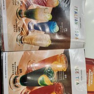 La Meow หม่าล่า DIY อาหารจีนหูหนาน-เสฉวน ฟิวเจอร์พาร์ค และสเปลล์