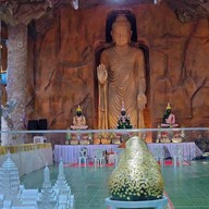 วัดมณีวงศ์