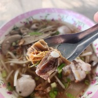 เอกรส ลูกชิ้นชั้น 1