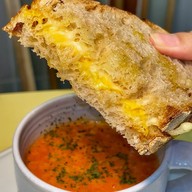 Bright Side - Yaowarat - เยาวราช