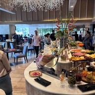 บรรยากาศ One Rachada World Restaurant โรงแรมแกรนด์เมอร์เคียวฟอร์จูน