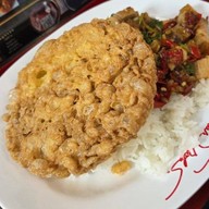 กะเพราช้างเผือกโภชนา รัชดา 17