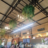 บรรยากาศ หมีดำคาเฟ่ -
