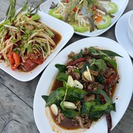 คนลือลาบเป็ดริมมูล