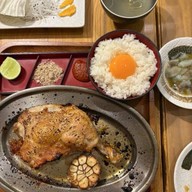 Minami at Ari Minami at Ari