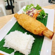 เมนูของร้าน ครัวเมืองเว้ ลาดปลาเค้า