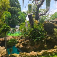 Together cafe & bar พัทยา