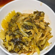 ขาหมูฮ่องเต้เฮียซ้ง ร้านดังในโซเชีี่ยล สาธุประดิษฐ์ กรุงเทพ