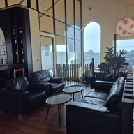บรรยากาศ Be Your Own Coffee & Bar -