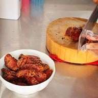 ขาหมูฮ่องเต้เฮียซ้ง ร้านดังในโซเชีี่ยล สาธุประดิษฐ์ กรุงเทพ
