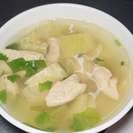 ขาหมูฮ่องเต้เฮียซ้ง ร้านดังในโซเชีี่ยล สาธุประดิษฐ์ กรุงเทพ
