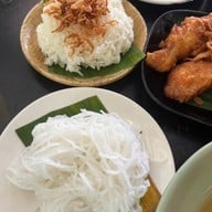 เมนูของร้าน LANYUM (ร้าน-ยำ)