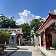 วัดราชโอรสารามราชวรมหาวิหาร