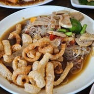 ร้านส้มตำปูม้ารสทิพย์ หนองป่าครั่ง