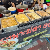 ตลาดแยกหนองใหญ่