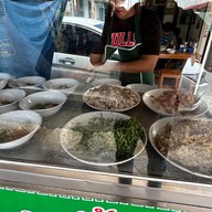 บรรยากาศ บะหมี่ชากังราว