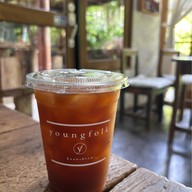เมนูของร้าน Youngfolk Bean and Brew bean and brew