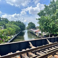 ข้าวเหนียวมะม่วงป้าณี (วัดราชโอรส) วัดราชโอรส