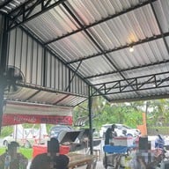 LANYUM (ร้าน-ยำ)