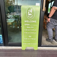 หน้าร้าน Kinnaree Coffee & Restaurant