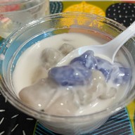 ลุงสมัยขนมไทย