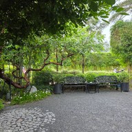 บรรยากาศ Le Jaojom Café Bistro & Bar