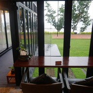 บรรยากาศ Le Jaojom Café Bistro & Bar