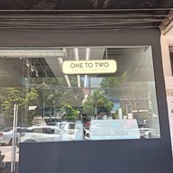 หน้าร้าน 1:2 coffee  บางแสน