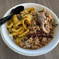 เมนูของร้าน หมูทอดเจ๊จง ปั๊มปตท. เทพารักษ์ กม.8 (PTT Thepharak KM8)