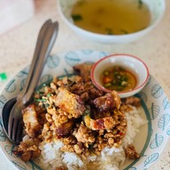 เมนูของร้าน ป้าต้อยก๋วยเตี๋ยวไก่