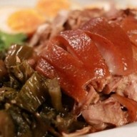 ข้าวขาหมูยายส้มแป้น