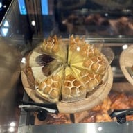 บอททอมเลส สุขุมวิท 33 (Sukhumvit 33)