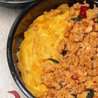 กะเพราน้องชาไทย Halal