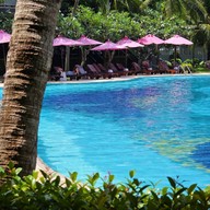 Aonang Villa Resort I อ่าวนางวิลล่ารีสอร์ท