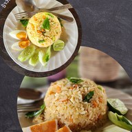 เมนูของร้าน นายายเอิม