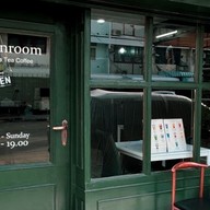 Stoneinroom.matcha is good Stoneinroom