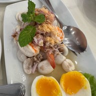 เมนูของร้าน จันทรโภชนา เบญจมราชูทิศ