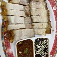 เมนูของร้าน ก๋วยจั๊บน้ำใส บางคล้า หน้าค่ายทหาร