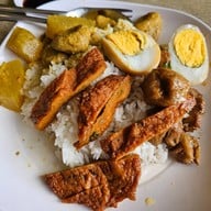 เมนูของร้าน ข้าวแกง ครัวไทย ปตท.