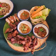 ลำดีตี้ขัวแดง เชียงใหม่