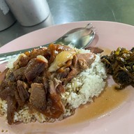 เมนูของร้าน เจ๊ปิ๋ม เป็ดย่าง