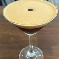 BEARCAVE SLOW BAR COFFEE จันทน์18/7 แยก 25