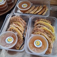 เมนูของร้าน Taonai( ต้าวน้อย กล้วยปิ้ง) -