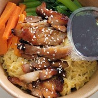 ข้าวหมูทอด by A-TAM อ่อนนุช