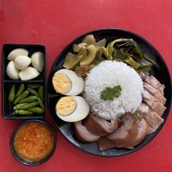 ข้าวขาหมู โกชิน [ GoShin ] อ่างศิลา