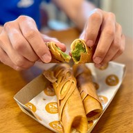 Spread ‘n Roll ขนมโตเกียว มหาราช