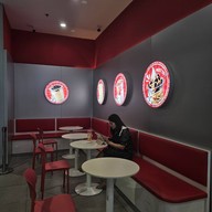 Mixue มี่เสวี่ย สาขาโรงพยาบาลธรรมศาสตร์