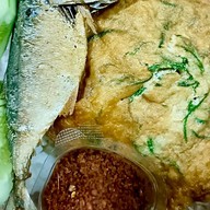 ข้าวน้ำพริก